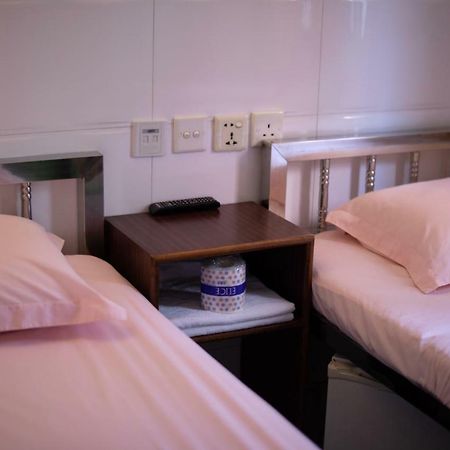 Marco Polo Hostel Kowloon  Exterior photo