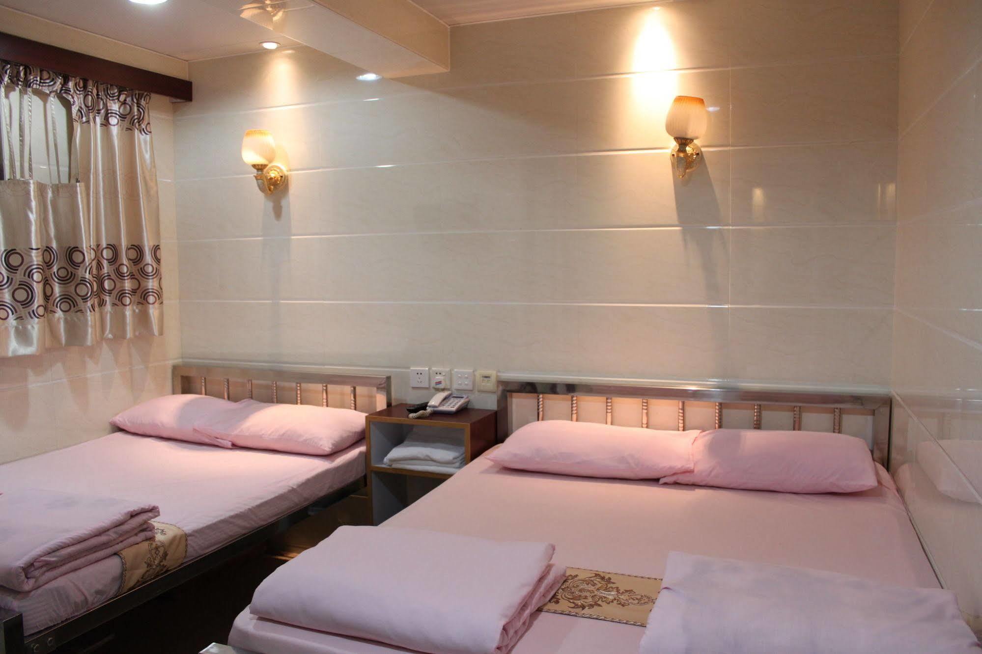 Marco Polo Hostel Kowloon  Exterior photo