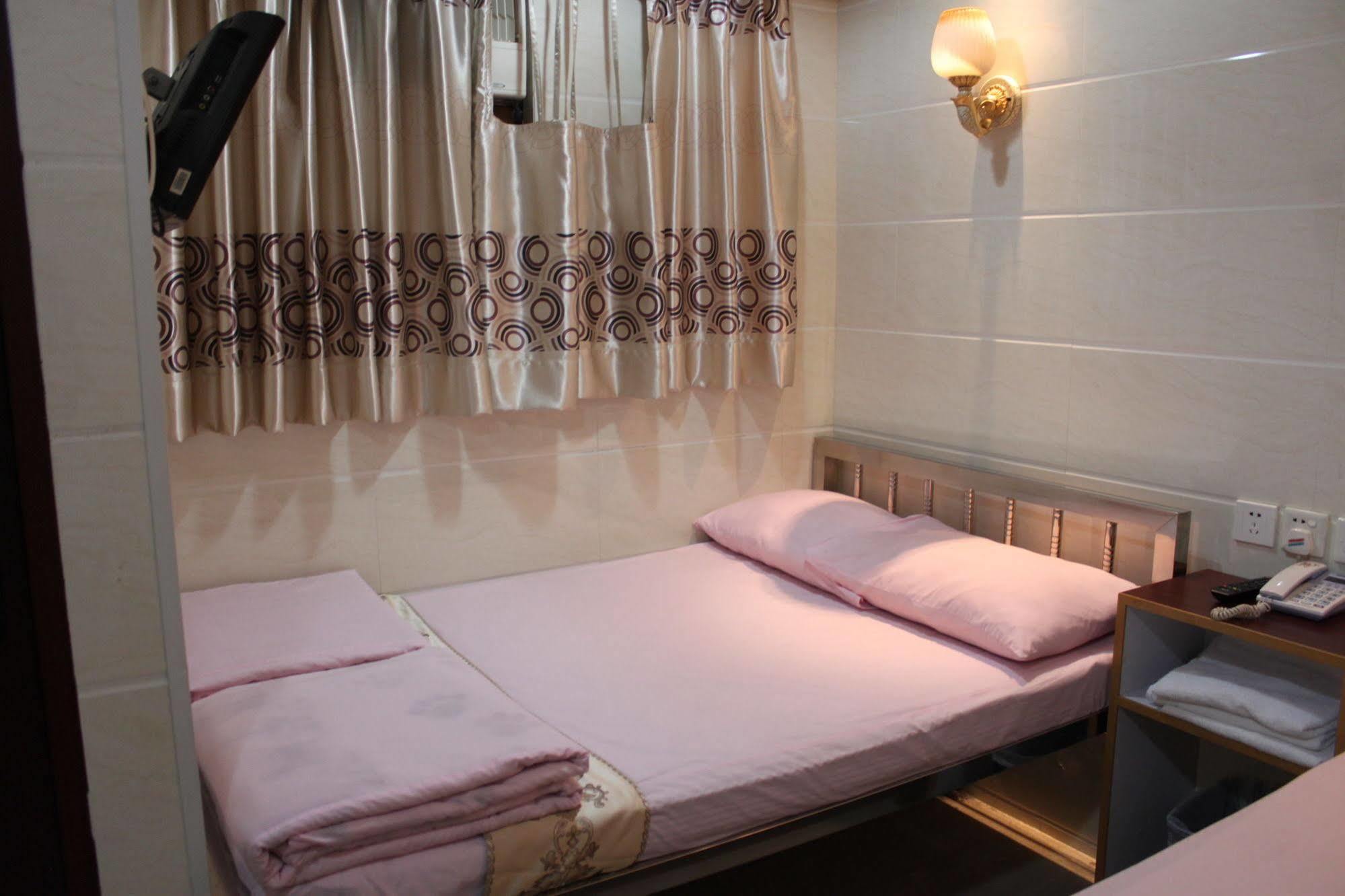 Marco Polo Hostel Kowloon  Exterior photo