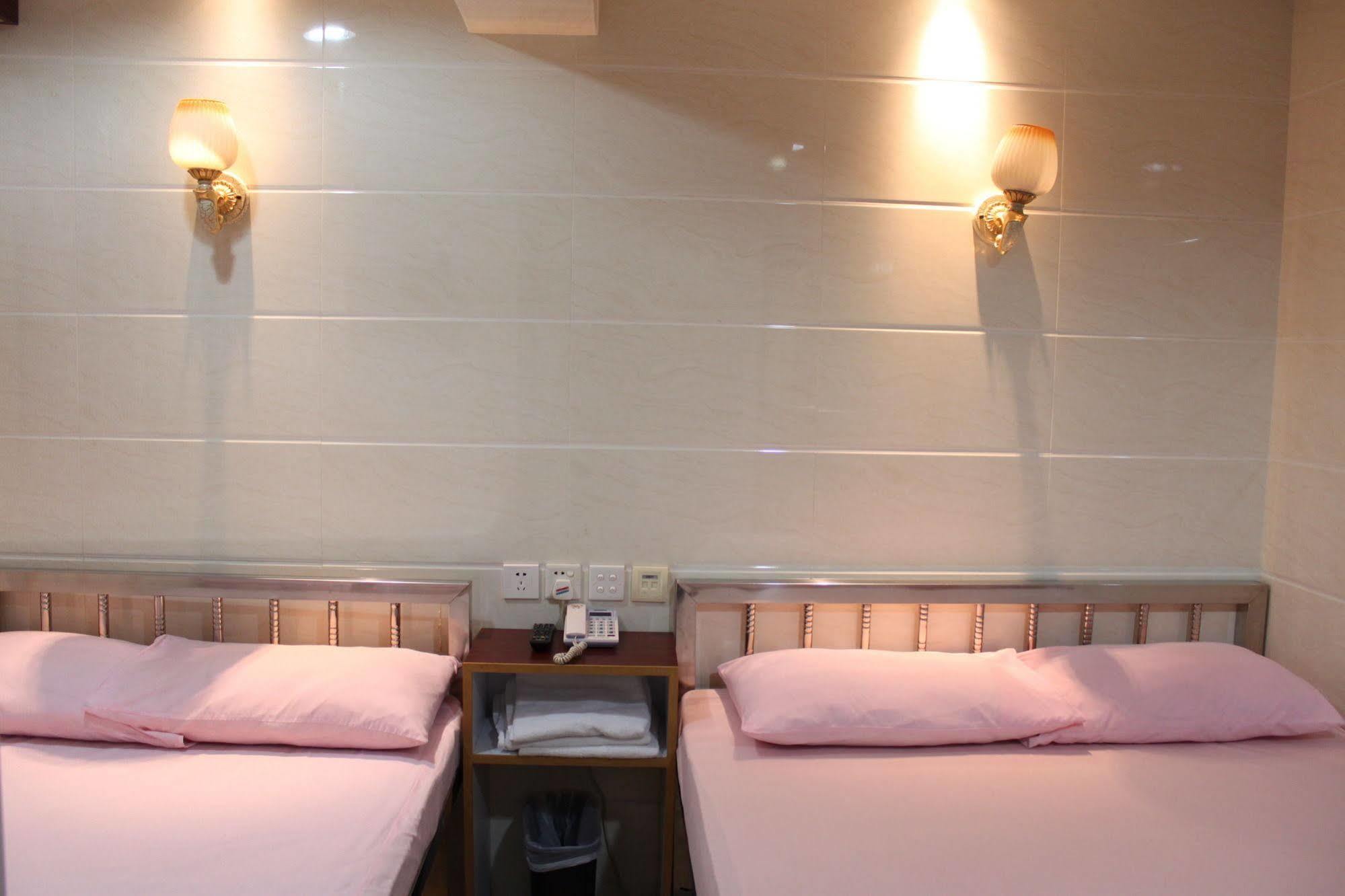 Marco Polo Hostel Kowloon  Exterior photo