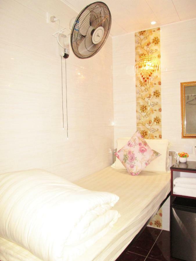 Marco Polo Hostel Kowloon  Exterior photo